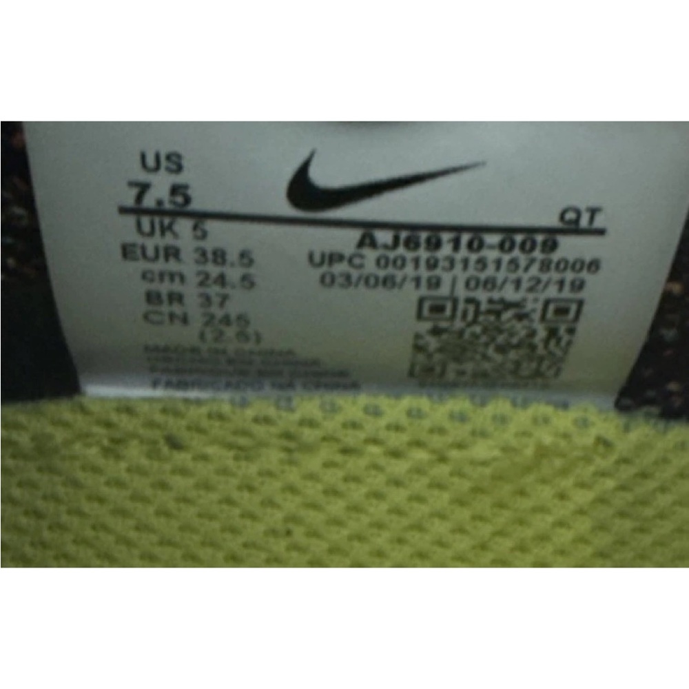 Nike Air VaporMax Flyknit in Black and Red with Multicolor Accents - Picture 6 of 6